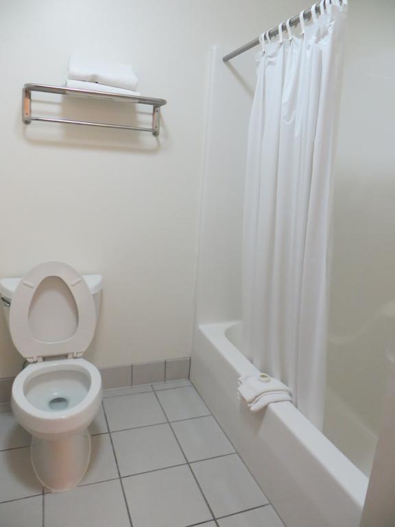 Travelodge By Wyndham Missouri Valley Quarto foto